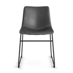 Sedie laterali in pelle vegana con base a slitta in metallo nero (set di 2)