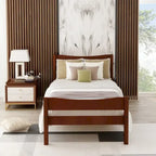 Letto a piattaforma in legno con testiera