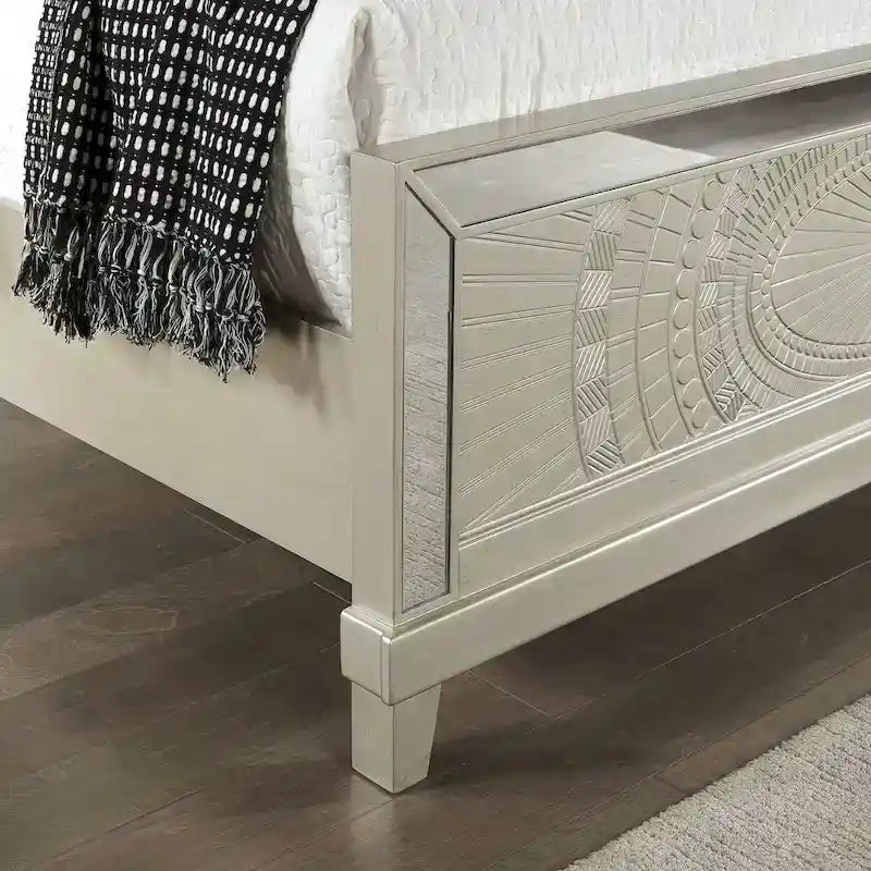 Letto con pannelli in stile Glam con inserti a specchio – Finitura color Champagne