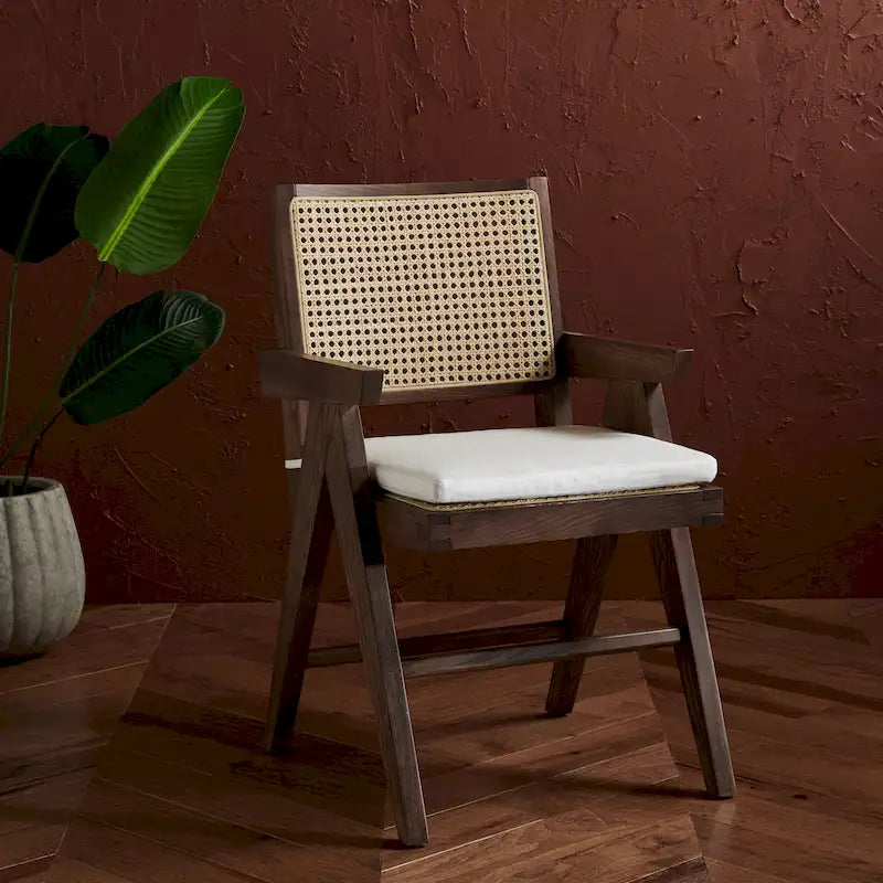 Poltrona in Rattan con Struttura in Legno di Frassino e Cuscino - 53L x 58P x 86A cm