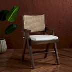 Poltrona in Rattan con Struttura in Legno di Frassino e Cuscino - 53L x 58P x 86A cm